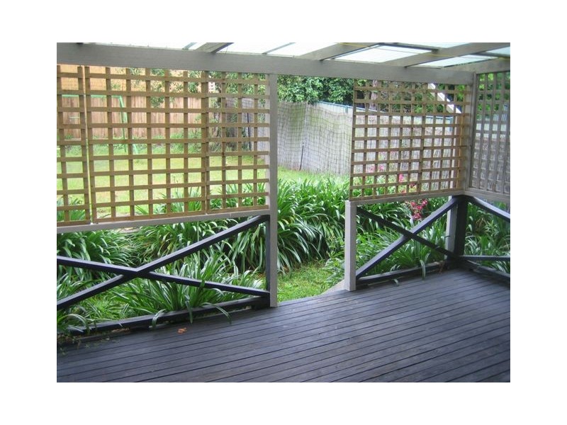 4 WARRIEWOOD ROAD, Warriewood NSW 2102