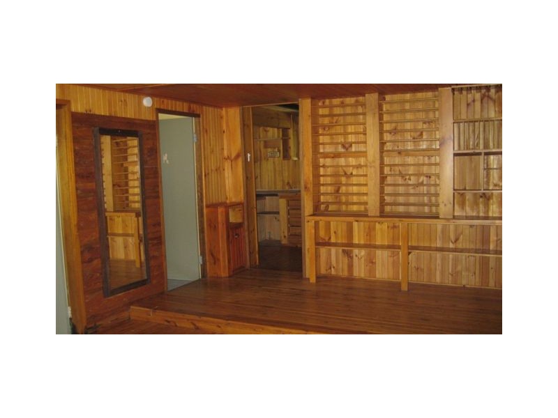 136 GARDEN STREET, North Narrabeen NSW 2101