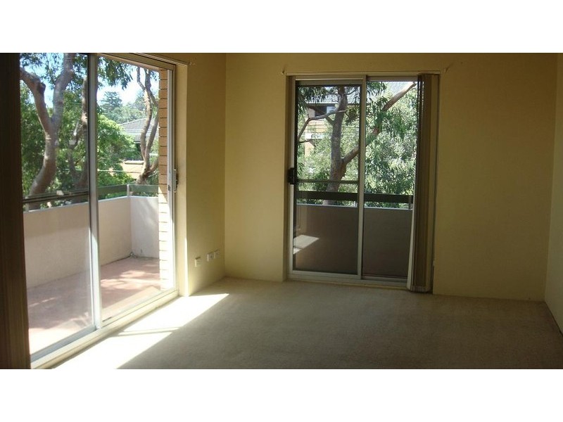 20/82 PACIFIC PARADE, Dee Why NSW 2099