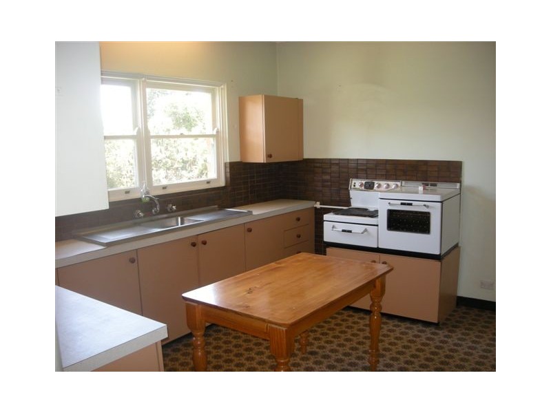 12 ARTHUR STREET, Dee Why NSW 2099