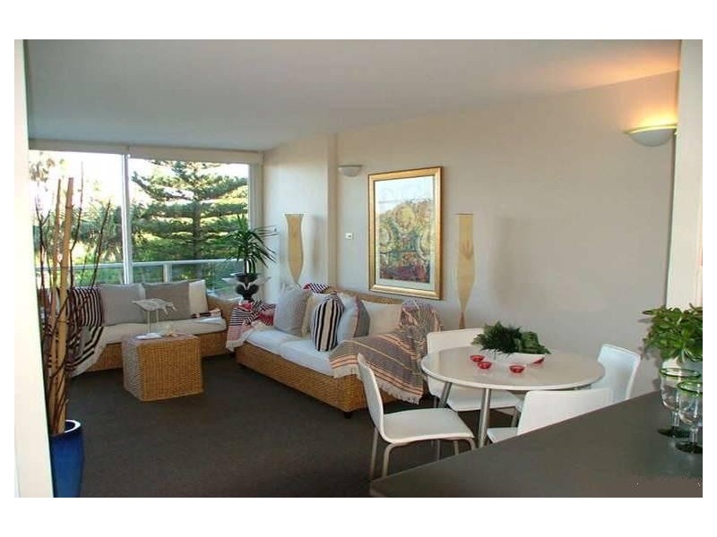 5/30 MOORE ROAD, Freshwater NSW 2096