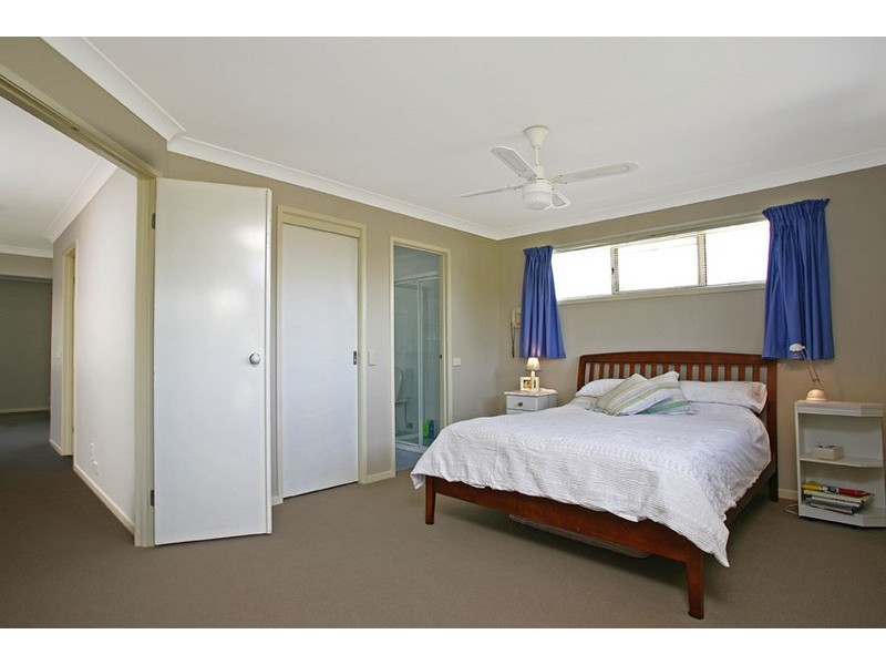 9 TOURMALINE STREET, Narrabeen NSW 2101