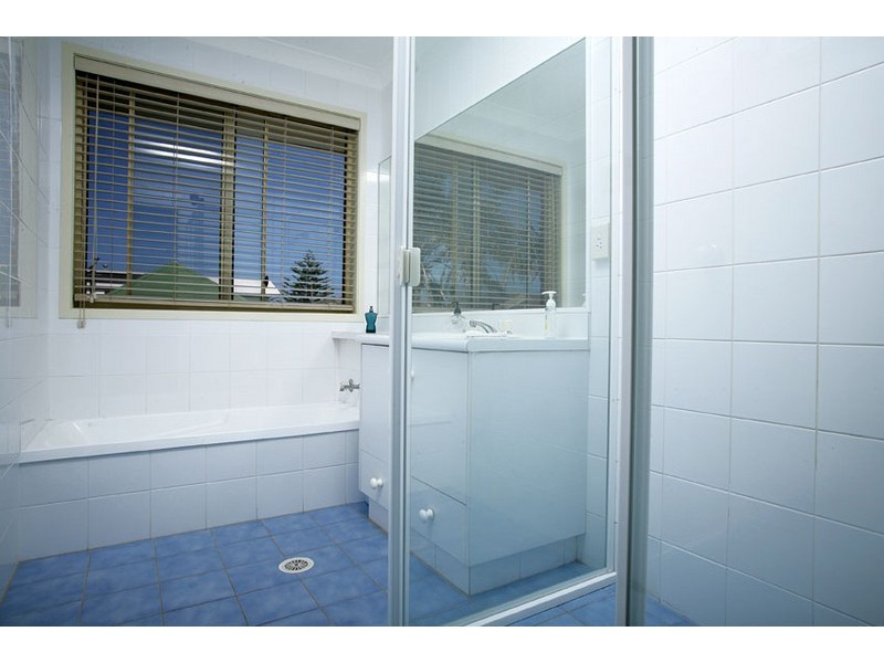 9 TOURMALINE STREET, Narrabeen NSW 2101