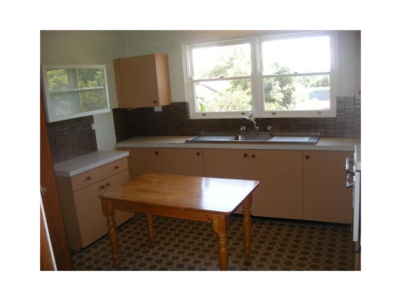 12 ARTHUR STREET, Dee Why NSW 2099