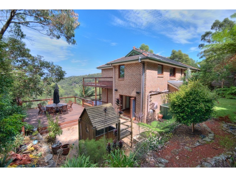 24 AMAROO AVENUE, Elanora Heights NSW 2101