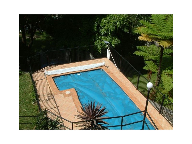 52 SOUTHERN CROSS WAY, Allambie Heights NSW 2100