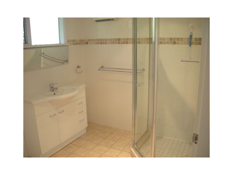 10 DE LAURET AVENUE, Newport NSW 2106