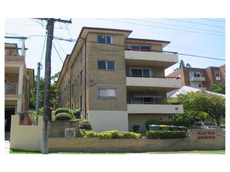 2/91 QUEENSCLIFF ROAD, Queenscliff NSW 2096