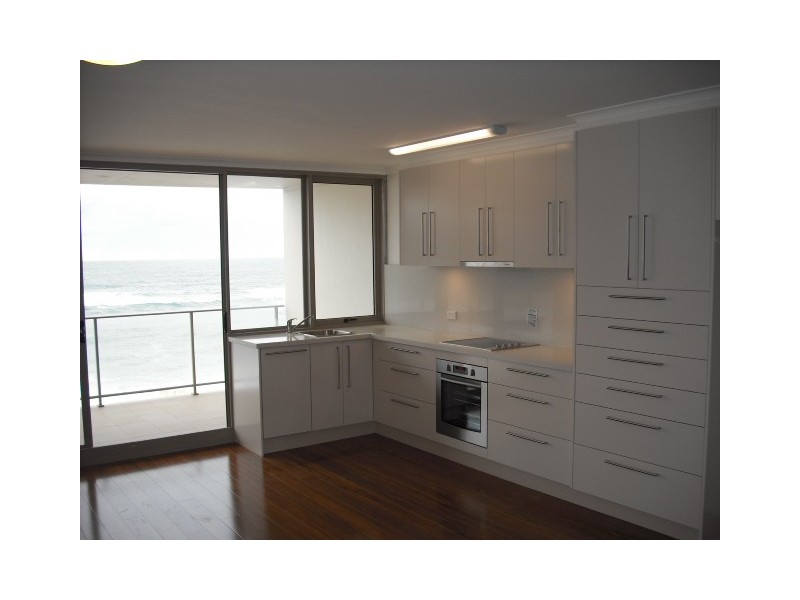11/17 SURFVIEW ROAD, Mona Vale NSW 2103