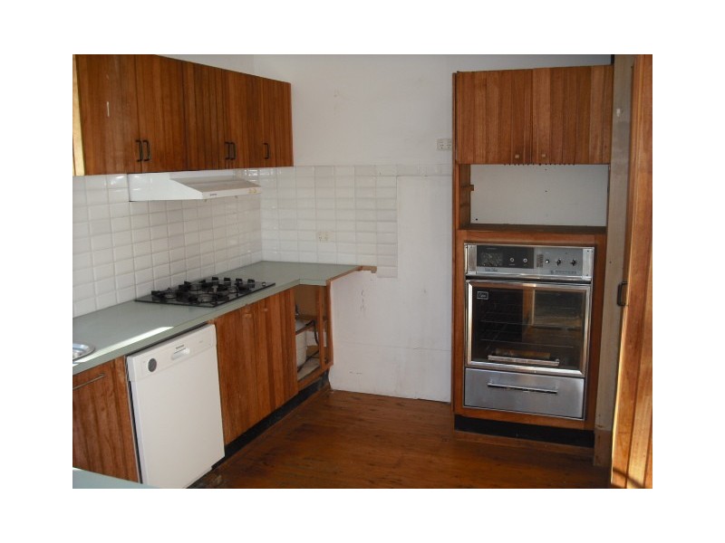 28 TRAPPERS WAY, Avalon NSW 2107