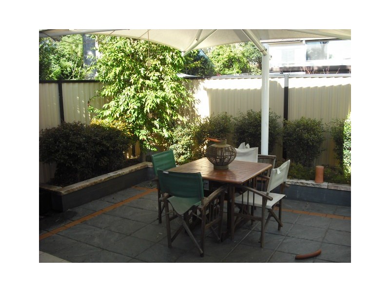 10/182 POWDERWORKS ROAD, Elanora Heights NSW 2101