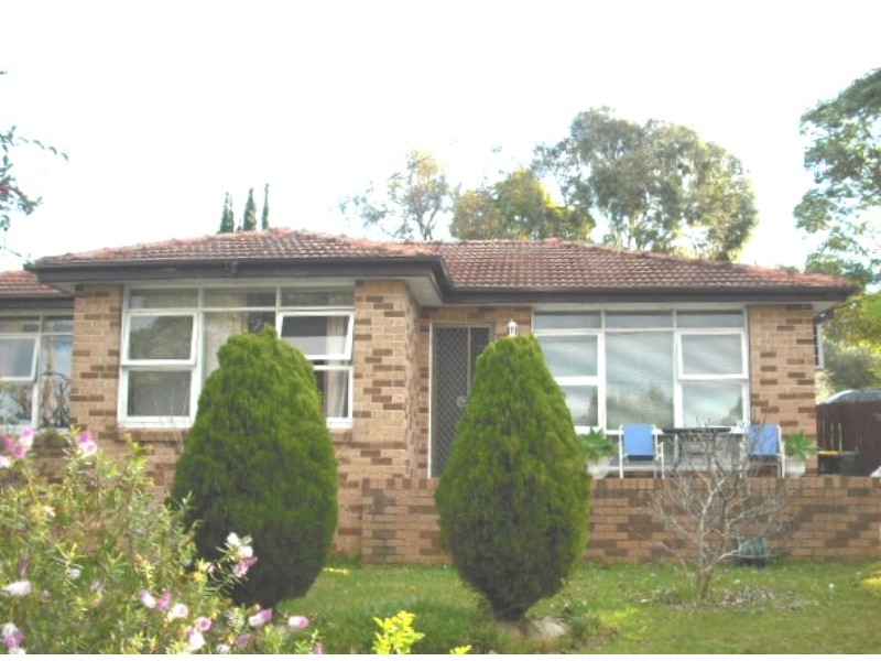33 ANZIO AVENUE, Allambie Heights NSW 2100
