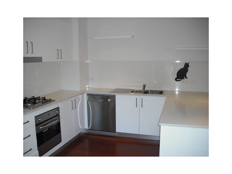 6/2 BROOKVALE AVENUE, Brookvale NSW 2100