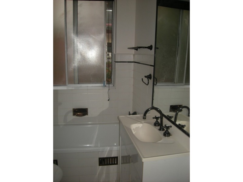 3/32 CAVILL STREET, Freshwater NSW 2096