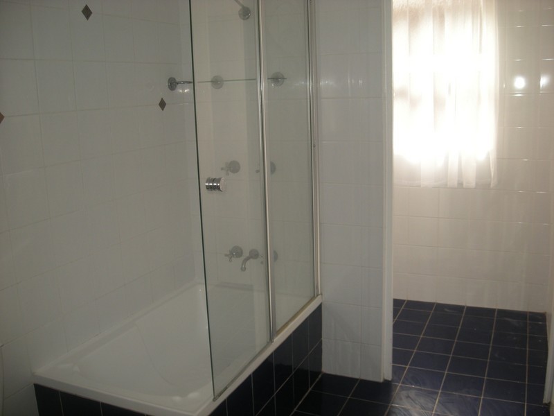 3/10 MOORE ROAD, Freshwater NSW 2096