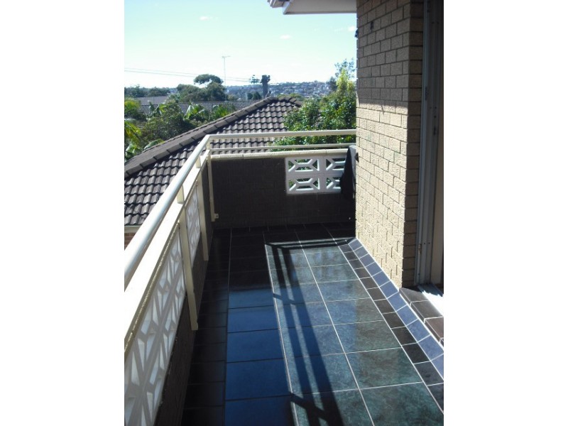 8/72 HARBORD ROAD, Freshwater NSW 2096