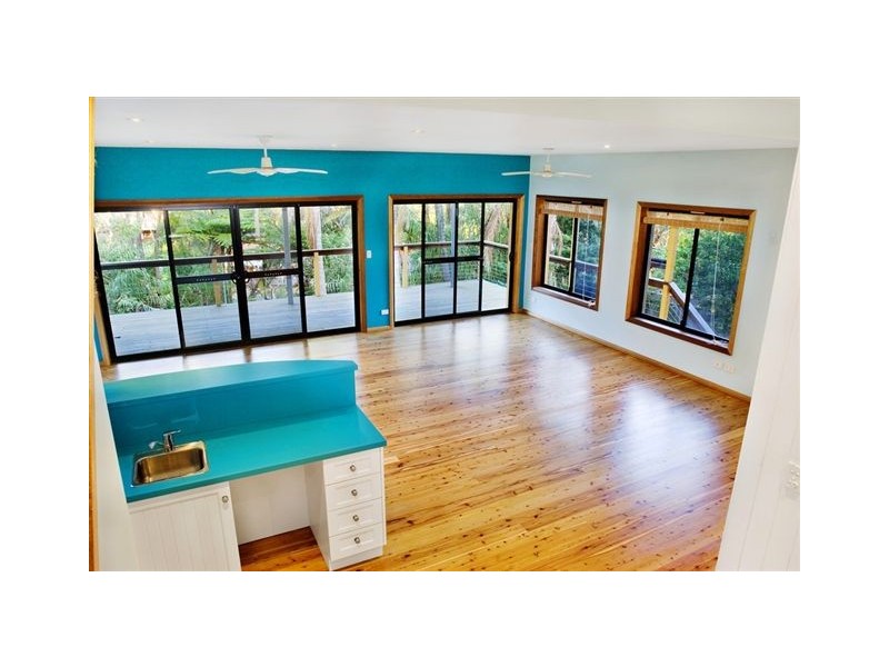 52 BINALONG AVENUE, Allambie Heights NSW 2100