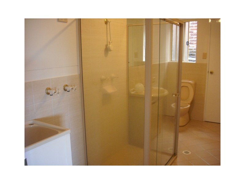 8a CAREFREE ROAD, North Narrabeen NSW 2101