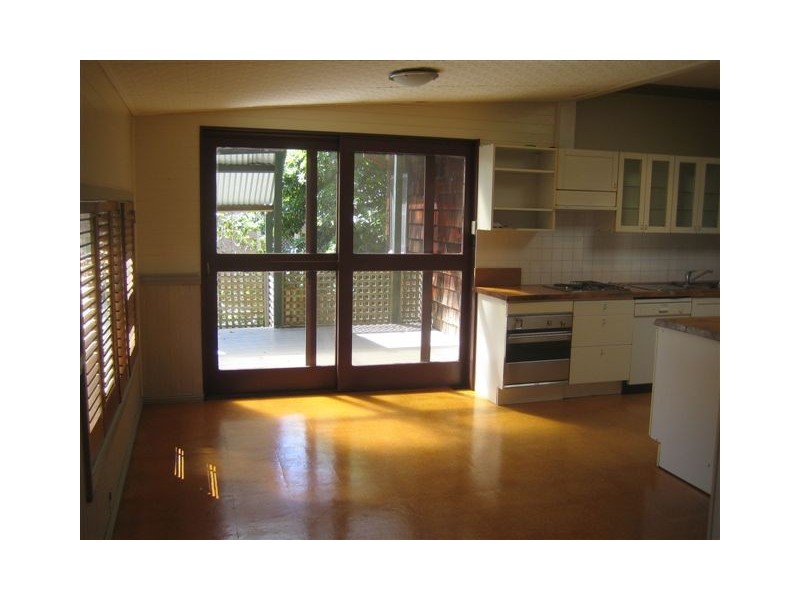 2  MALINYA ROAD, Allambie Heights NSW 2100