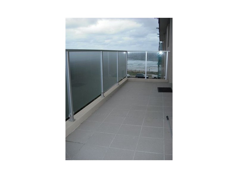 7/52 CARRINGTON PARADE, Curl Curl NSW 2096