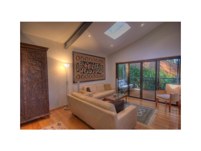 9 VALLEY CLOSE, Bayview NSW 2104