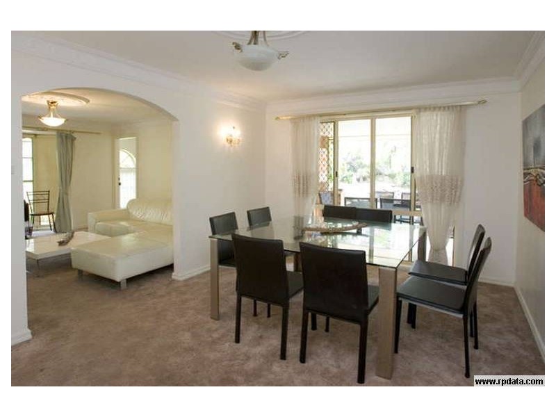 2a MINKARA ROAD, Bayview NSW 2104