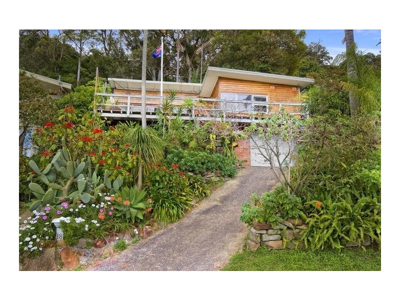 18  EASTVIEW ROAD, Church Point NSW 2105