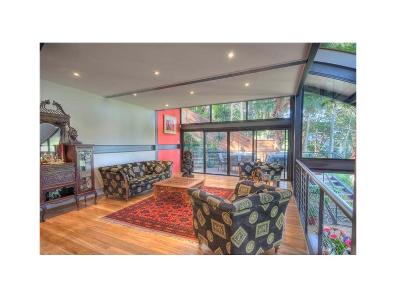 9  VALLEY CLOSE, Bayview NSW 2104