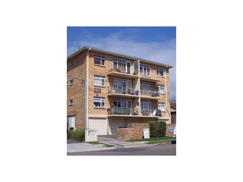 3/15  KOOLOORA AVENUE, Freshwater NSW 2096