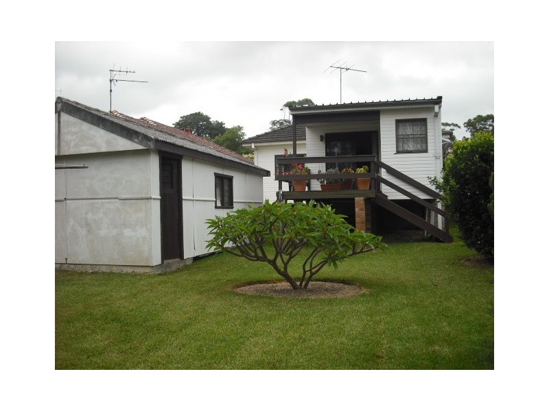 17 ADAMS STREET, Curl Curl NSW 2096