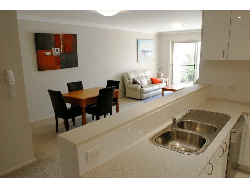 10/3 Possum Way, Warriewood NSW 2102