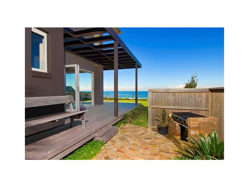 1 EMERALD STREET, Narrabeen NSW 2101