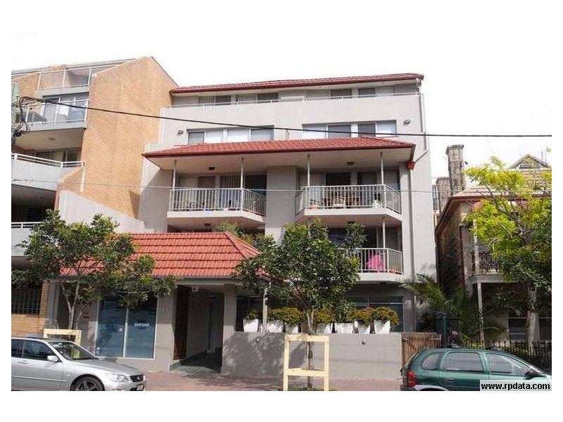 11 PITTWATER ROAD, Manly NSW 2095