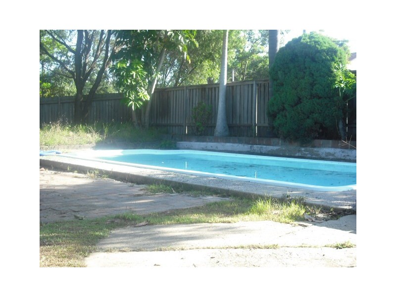 15 WANDELLA ROAD, Allambie Heights NSW 2100