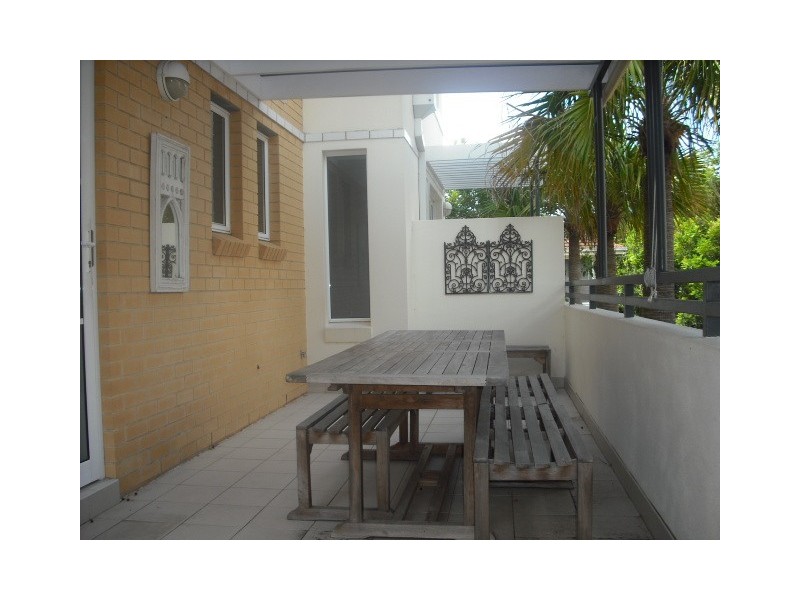 7/14-18 GOLF AVENUE, Mona Vale NSW 2103