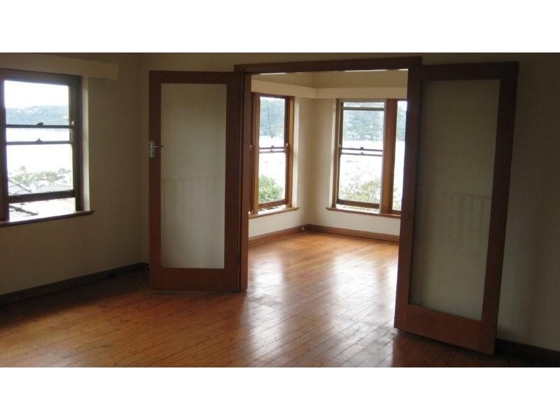 6 BAROONA ROAD, Bayview NSW 2104