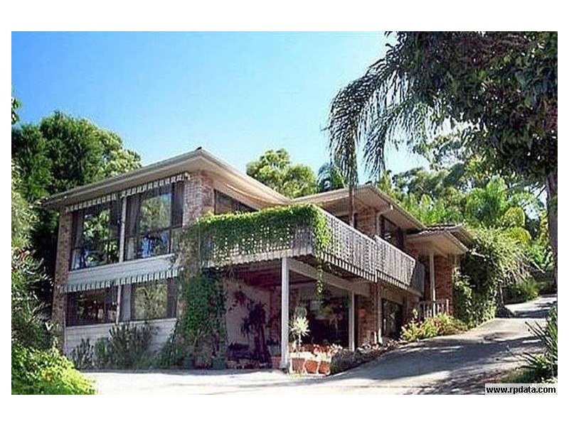 LWR 90 TAIYUL ROAD, North Narrabeen NSW 2101