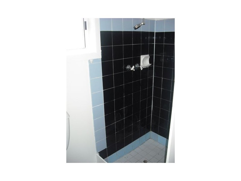 1/27 WARRABA ROAD, North Narrabeen NSW 2101