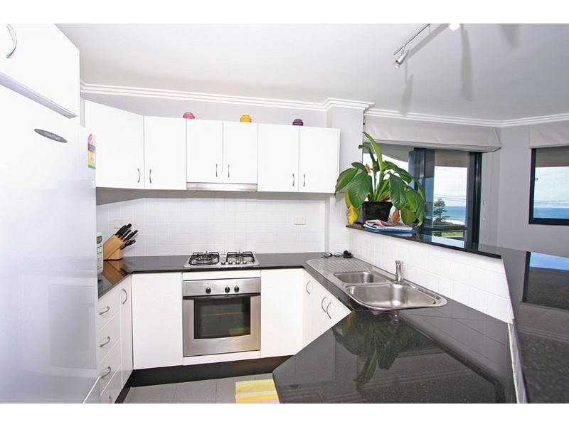 201/18 Ocean Street, Narrabeen NSW 2101