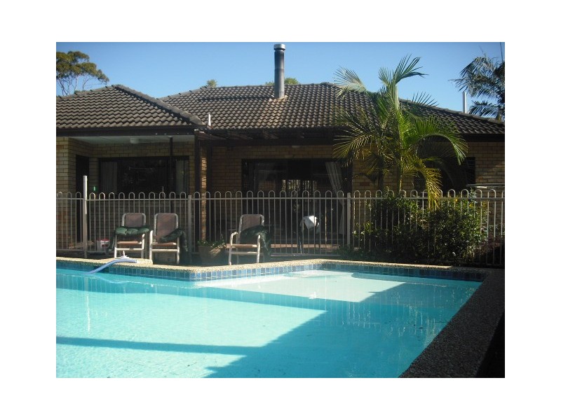 8 WANAKA PLACE, Belrose NSW 2085