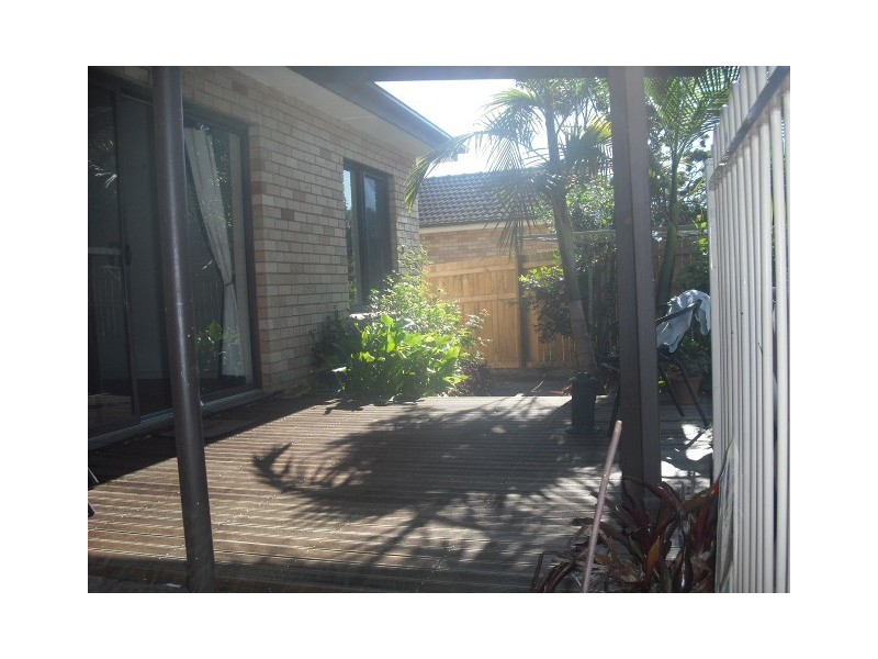 8 WANAKA PLACE, Belrose NSW 2085