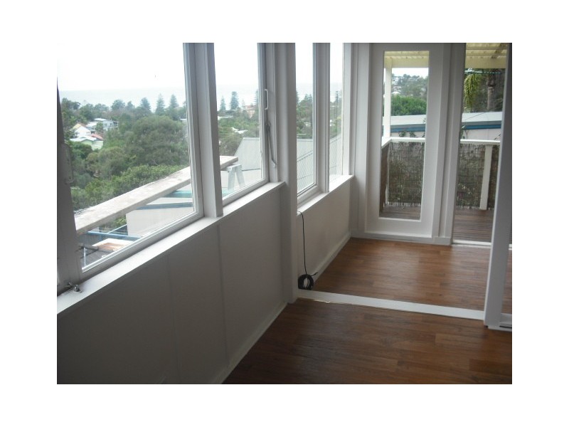 2 SYBIL STREET, Newport NSW 2106