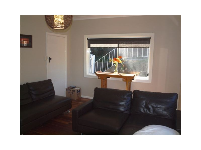 17 ALLAMBIE ROAD, Allambie Heights NSW 2100