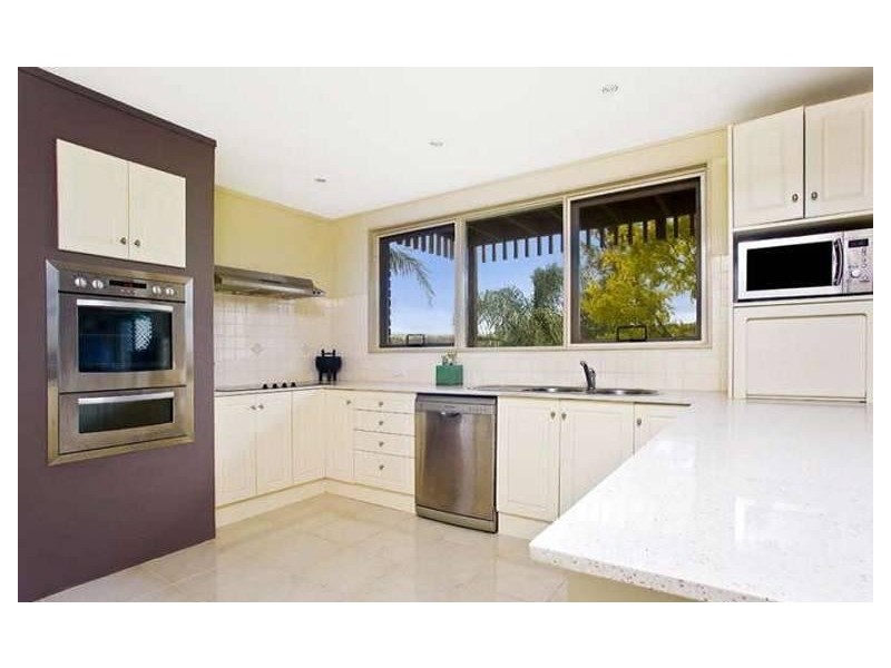 32 KIRKSTONE ROAD, Wheeler Heights NSW 2097