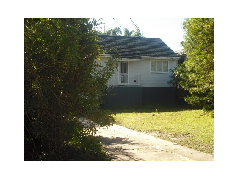 86 QUEENS PARADE EAST, Newport NSW 2106