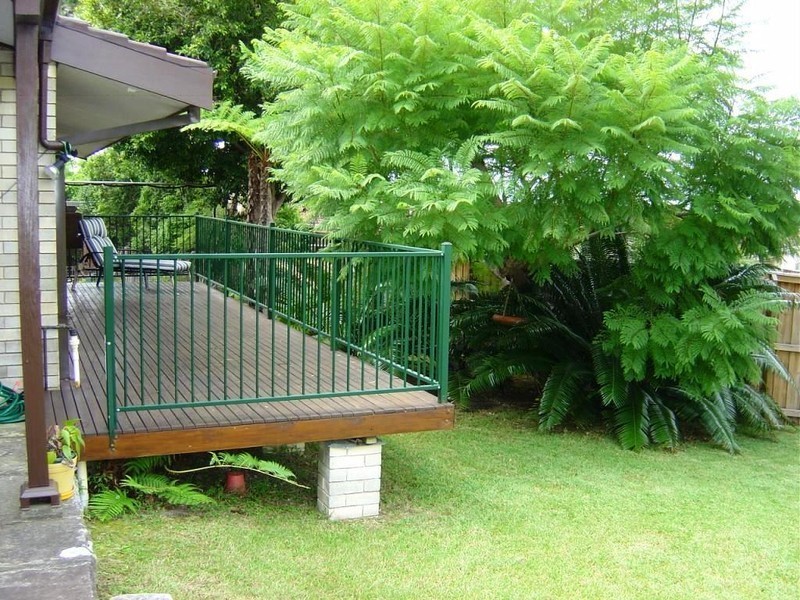 10 ARNHEM ROAD, Allambie Heights NSW 2100