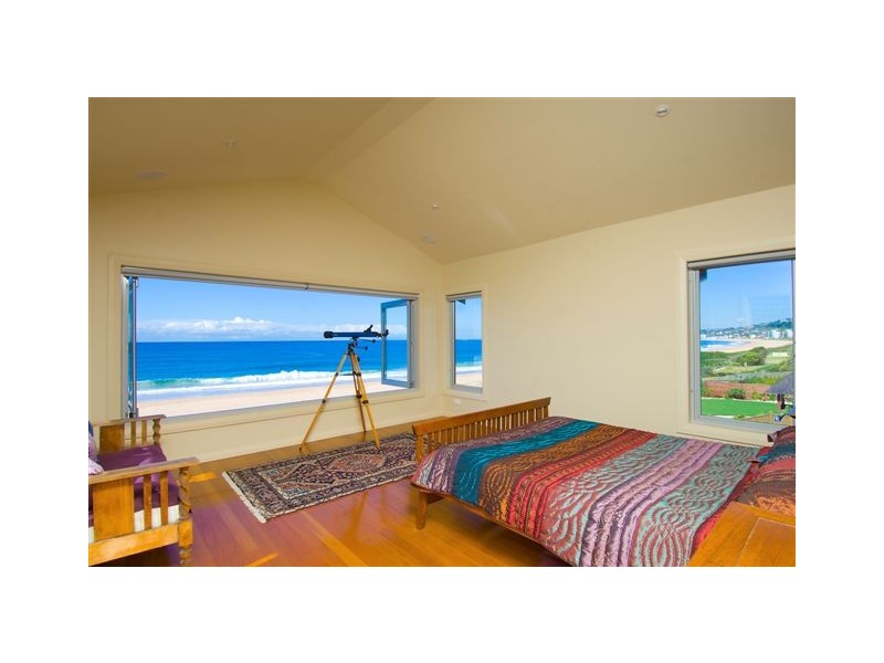 1 EMERALD STREET, Narrabeen NSW 2101