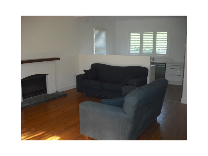 86 QUEENS PARADE EAST, Newport NSW 2106