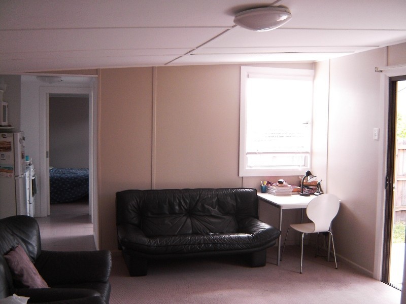 3a BERRY AVENUE, North Narrabeen NSW 2101