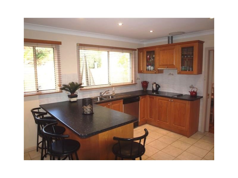 1 DERNA CRESCENT, Allambie Heights NSW 2100